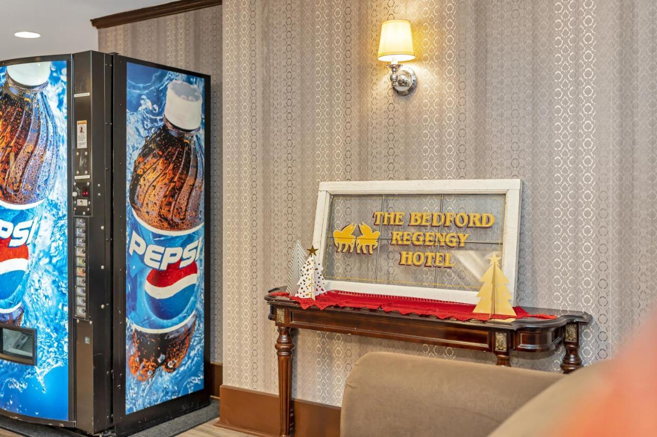 The Bedford Regency Hotel Виктория Экстерьер фото