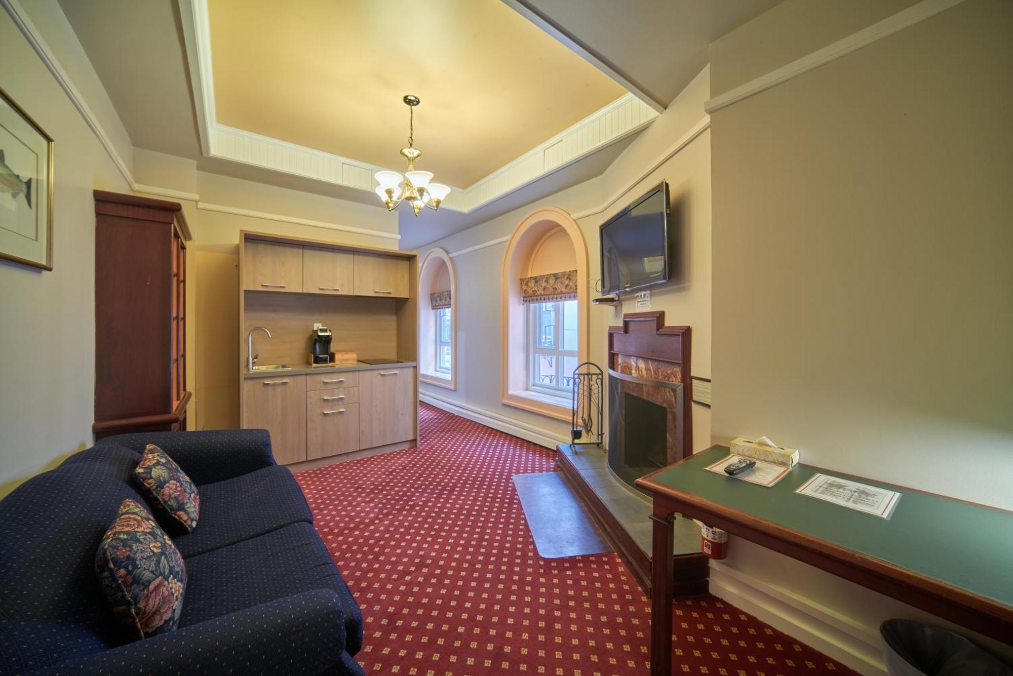 The Bedford Regency Hotel Виктория Экстерьер фото